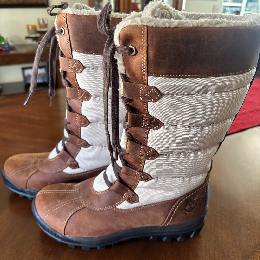 Women's Brown and Cream Winter Boots